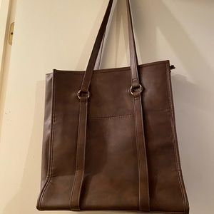 Universal threads large faux leather shoulder bag